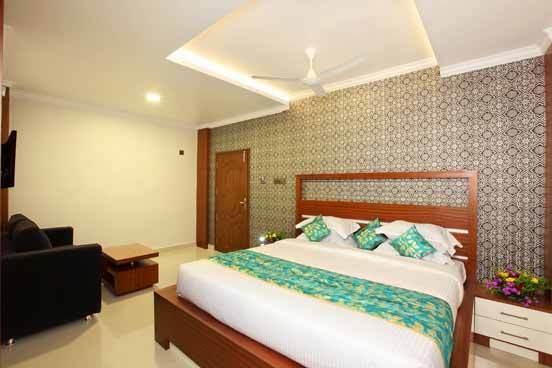 Holiday Hill Hotel & Suites Султан-Батері Номер фото